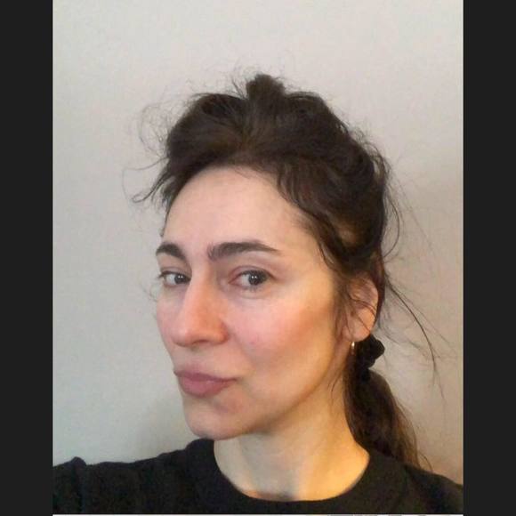 Meet your Posher, Danica - Picture 1 of 1